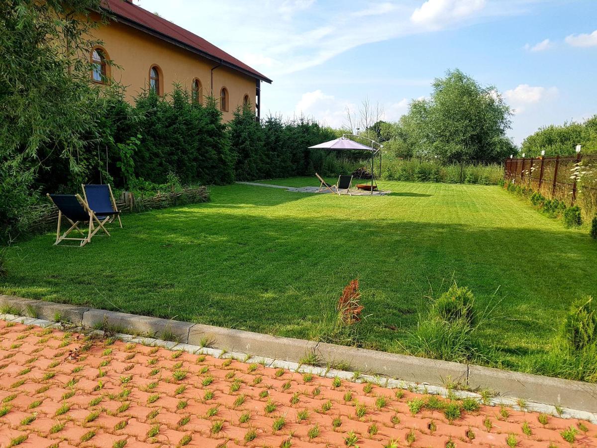 Gosciniec Piast Pokoje I Camper Park Brzezno  Exterior foto