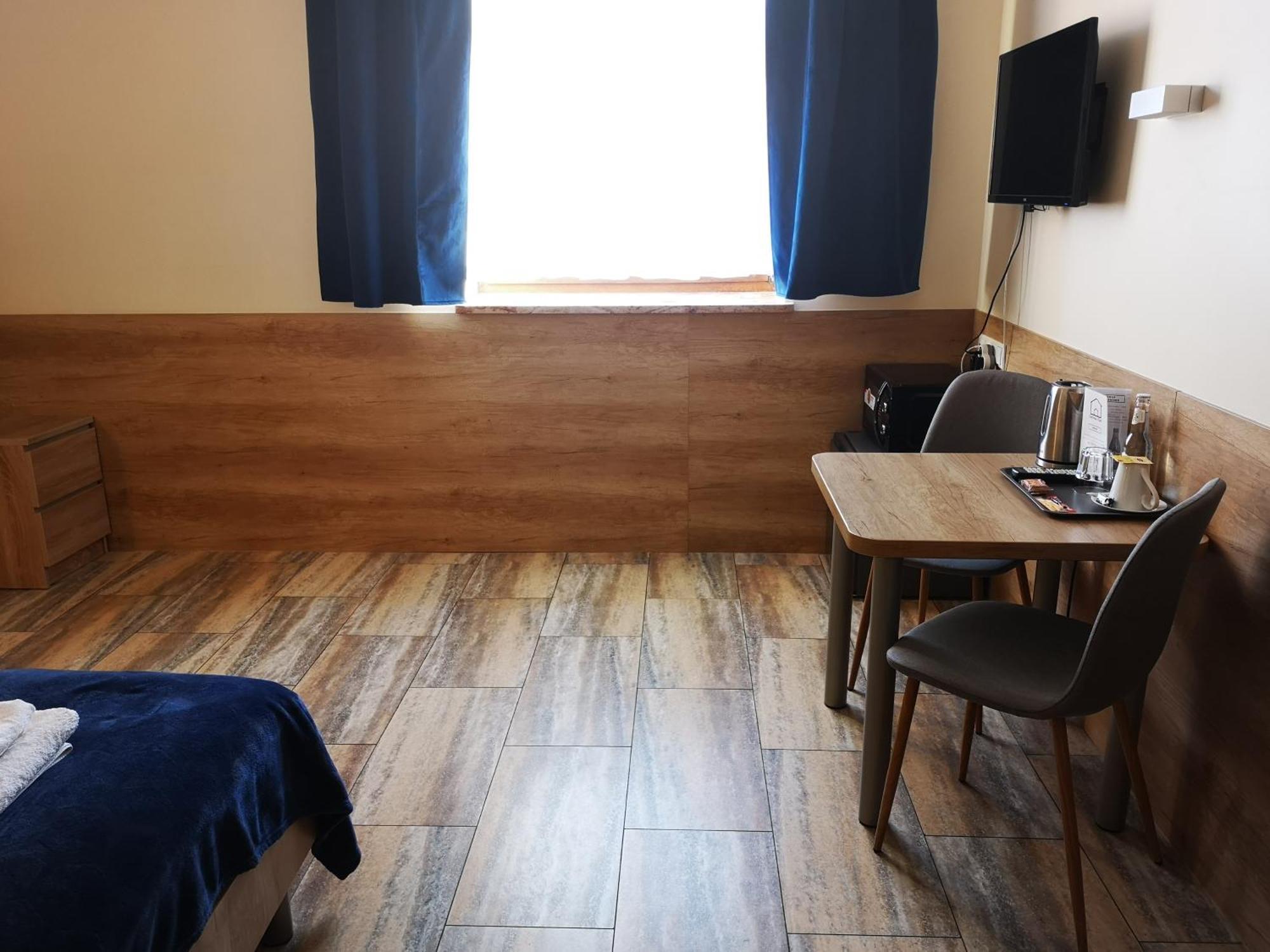 Gosciniec Piast Pokoje I Camper Park Brzezno  Exterior foto